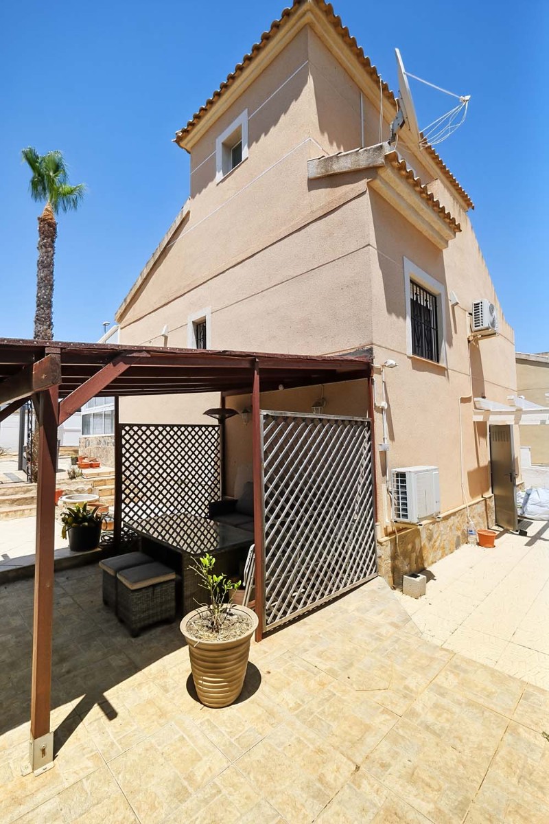 Casa · Reventa - Pilar de la Horadada · Pinar de Campoverde · Alicante · España