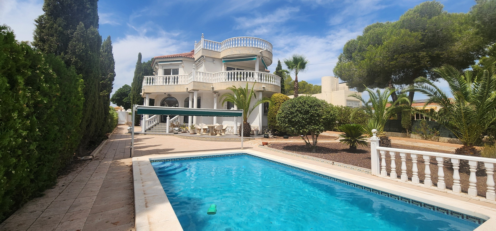 Casa · Reventa - Pilar de la Horadada · Pinar de Campoverde · Alicante · España
