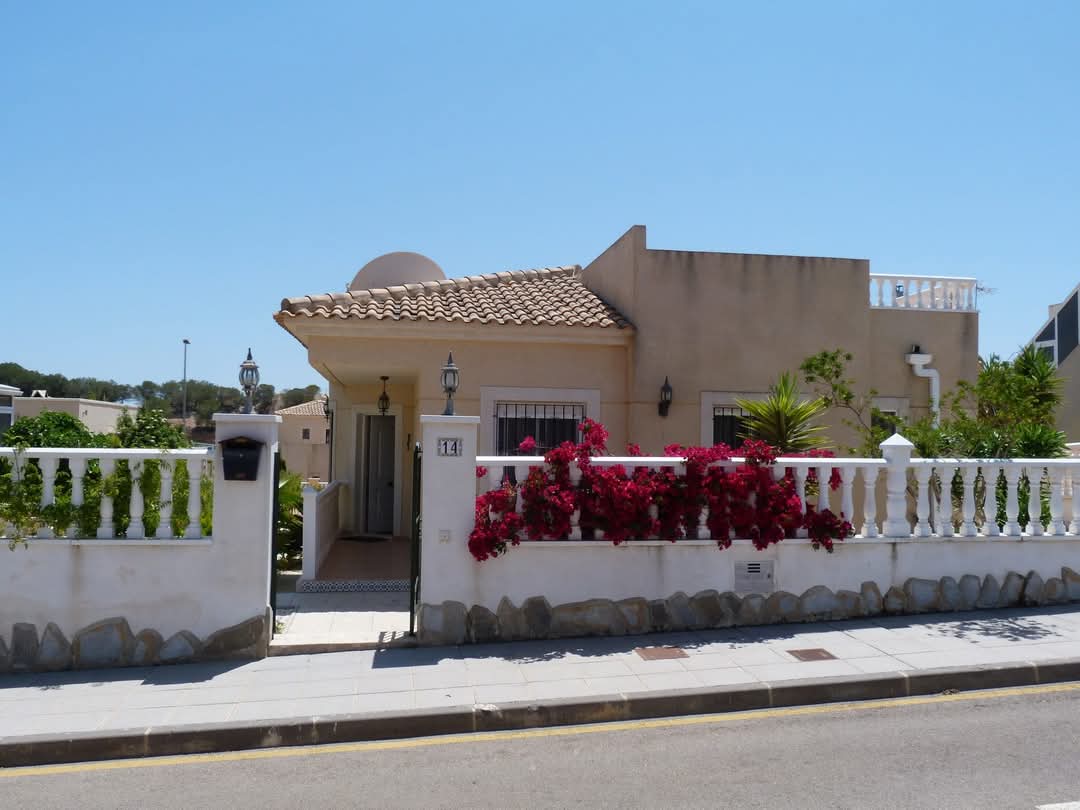 Casa · Reventa - Pilar de la Horadada · Pinar de Campoverde · Alicante · España