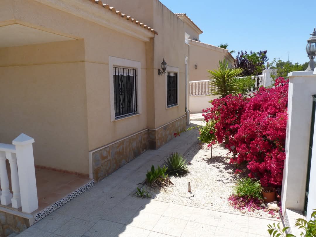 Casa · Reventa - Pilar de la Horadada · Pinar de Campoverde · Alicante · España
