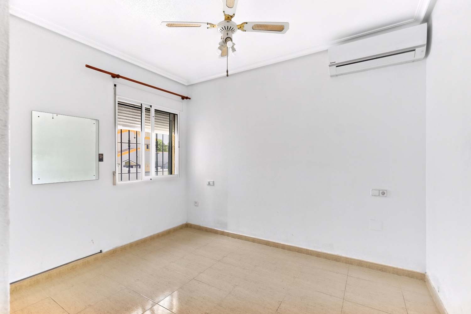 Casa · Reventa - Pilar de la Horadada · Pinar de Campoverde · Alicante · España