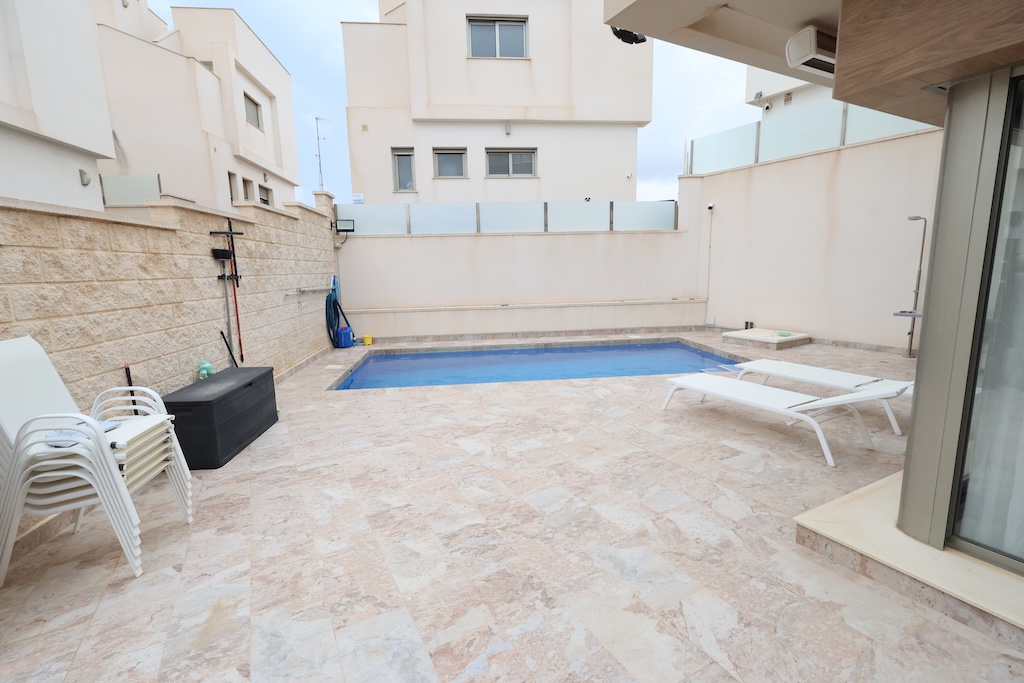 Casa · Reventa - Orihuela Costa · Los Almendros · Alicante · España